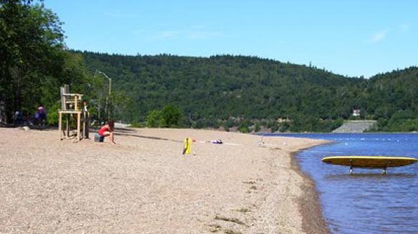 Gondola Point Beach
