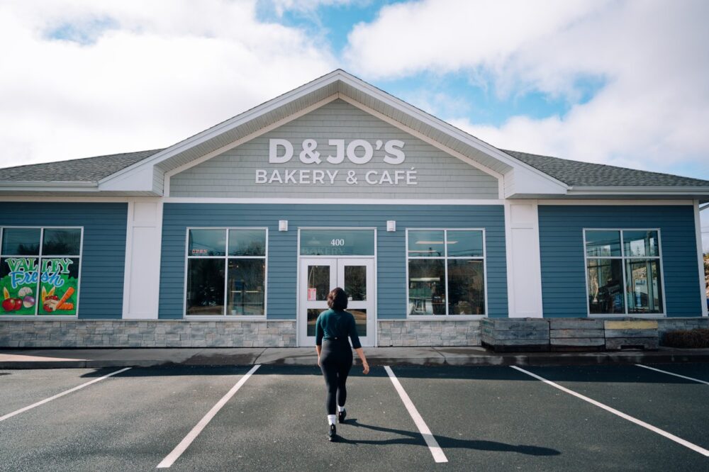 D & Jo's Country Market