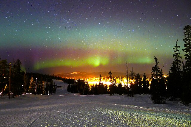 Northern Lights Viewing — Whitehorse