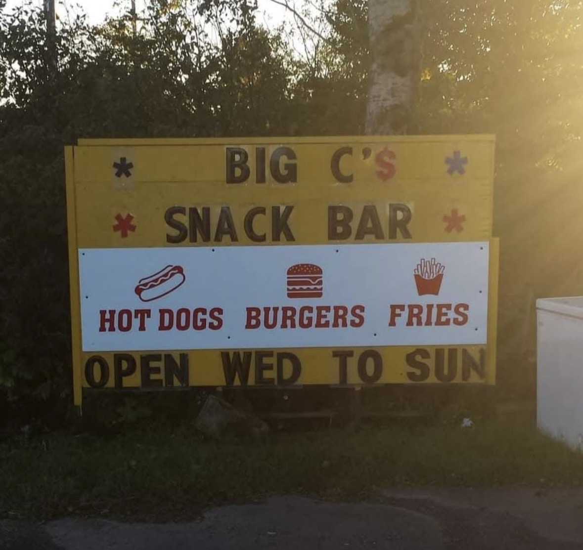 Big C’s Snack Bar logo