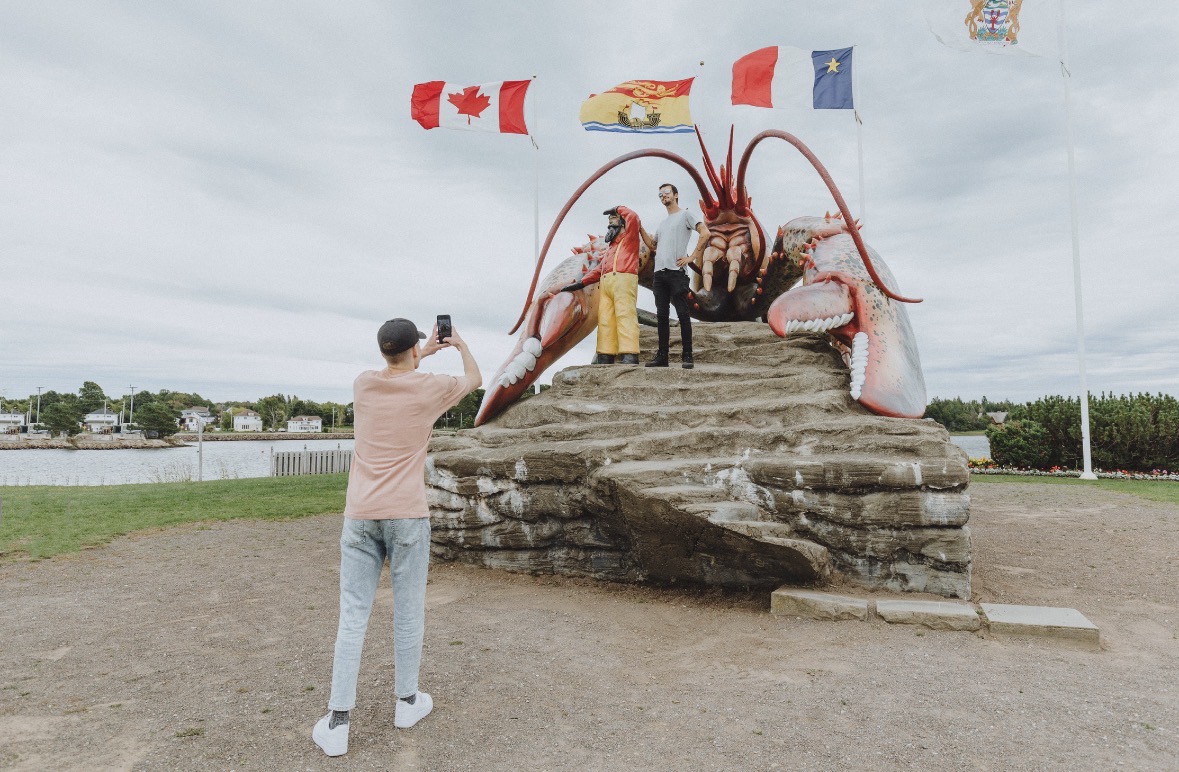 Giant Lobster - Image 1